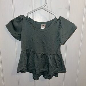 Small shop little & lively 0/6m olive green short sleeve peplum top